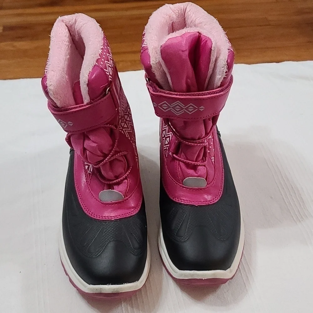 Pepperts! Girls Winter Snowboots Pink/Black Lined Lace-up Hook&Loop Sz‎ 5 EUC